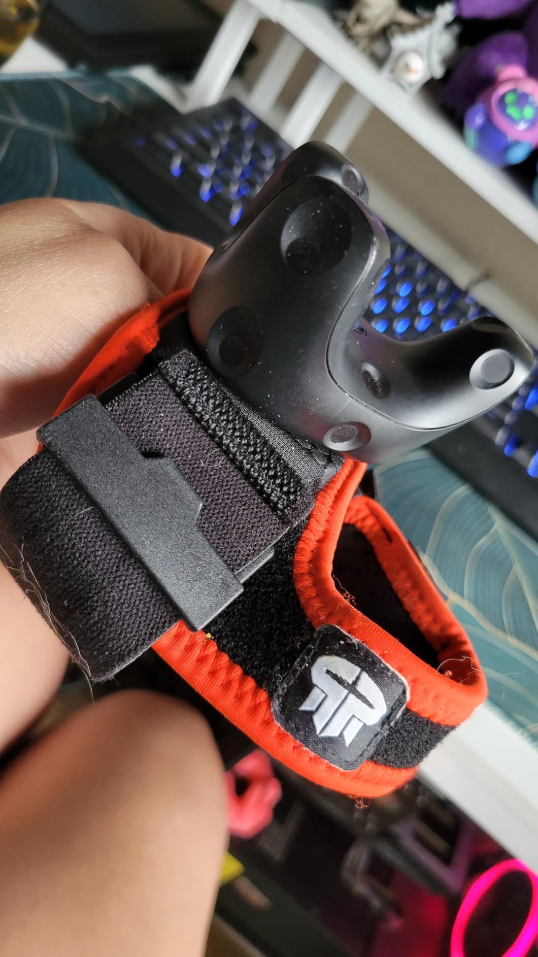 Rebuff Reality Trackstraps Elite - Foot Strap for VR Tracker, Compatible with Vive Ultimate Tracker 3.0 & 2.0 customer photo 1