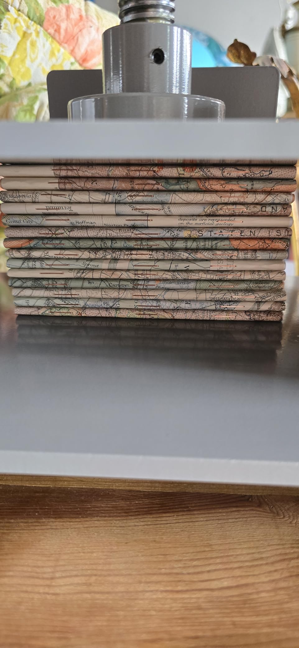 VEVOR Manual Paper Press Machine, 12x8.6 inch for A4 Sized Papers Flatting Machine, 10cm Thickness Steel Frame Manual Flat Paper Press customer photo 1