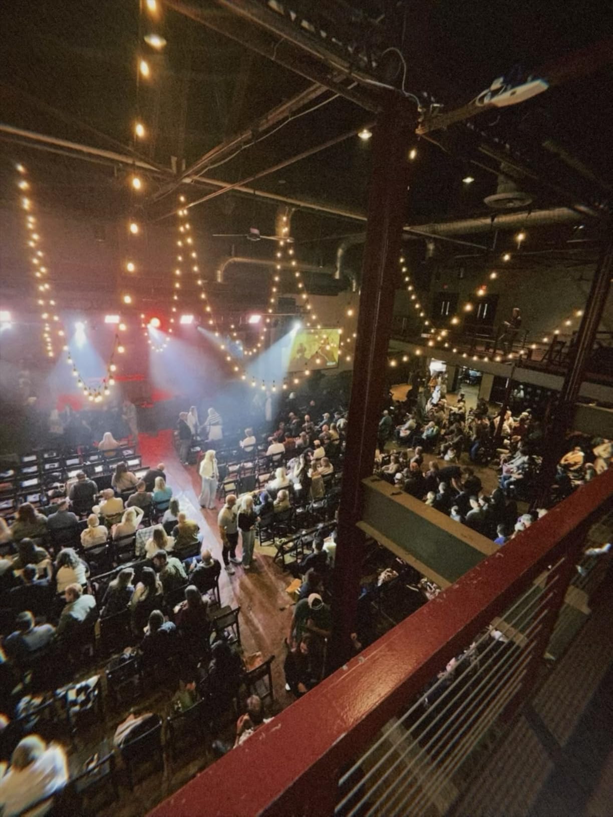 Haze Machine, Continuous Fog Machine with Wireless Remote Timer and DMX, Enhances the Light Show, Perfect for DJ Clubs, Stages, and Halloween Parties customer photo 1