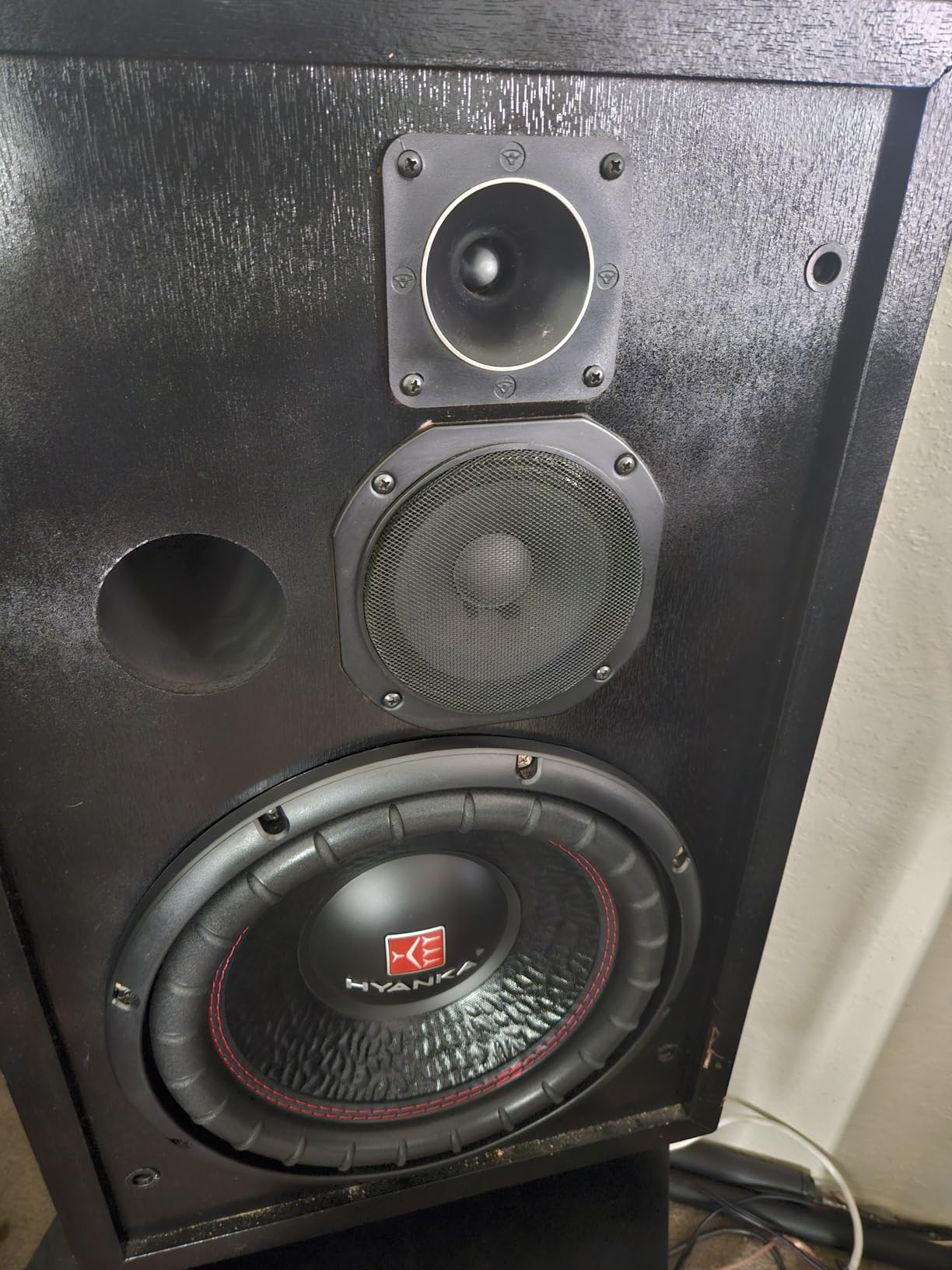 Nobsound 9-Band Stereo EQ Preamp: HiFi Equalizer Audio Processor with Tone Controls | 111dB SNR | 0.001% THD | 2 RCA in/Out | for Home Stereo Audiophiles (EQ9) customer photo 1