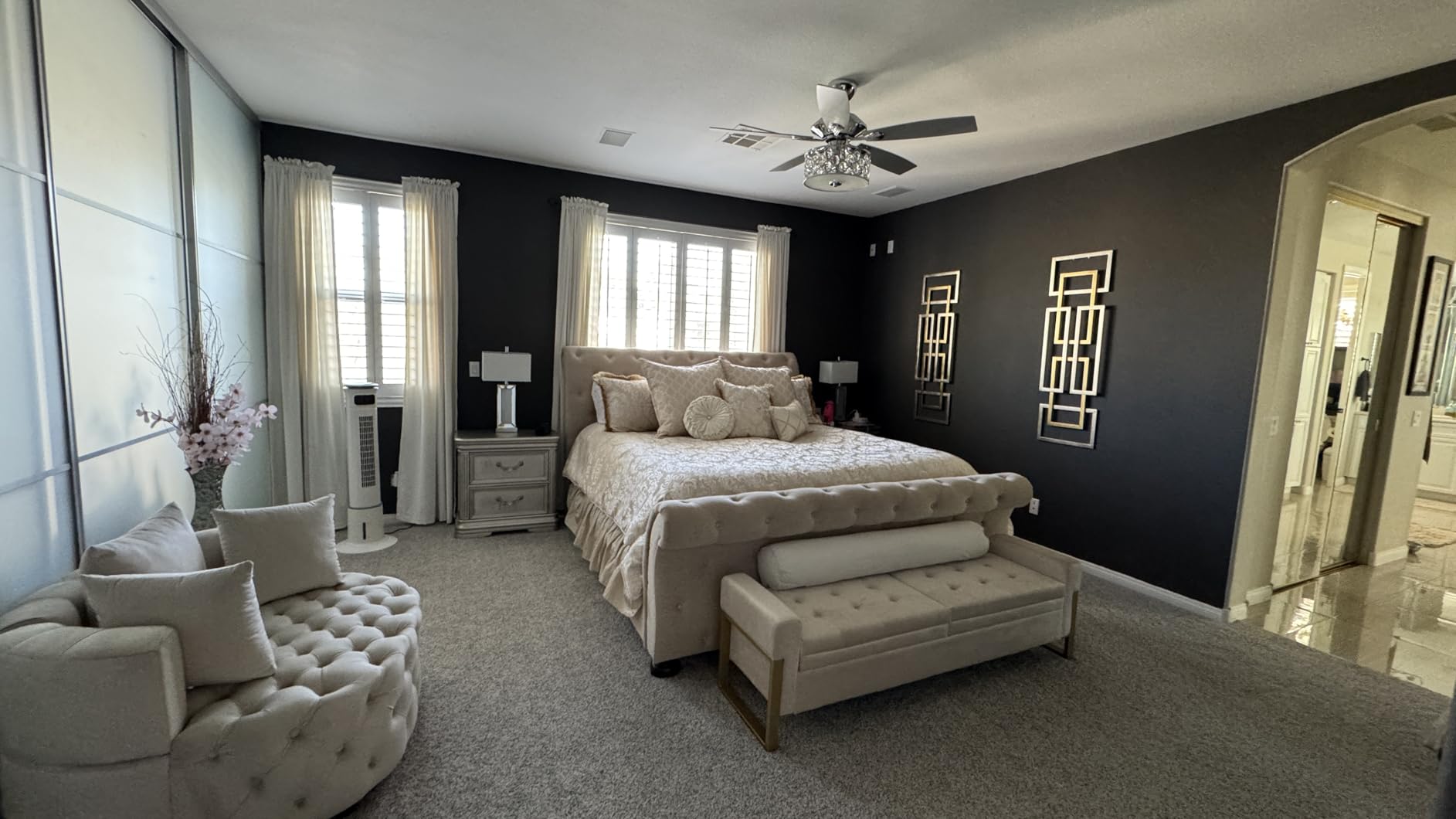 Loom and Mill 9-Piece Elegant Damask Comforter Sets Jacquard Medallion Design, Ultra Soft Floral Bedding with Euro Shams, Bedskirt, Filled Decorative Pillow for Home (Beige White, King) customer photo 1