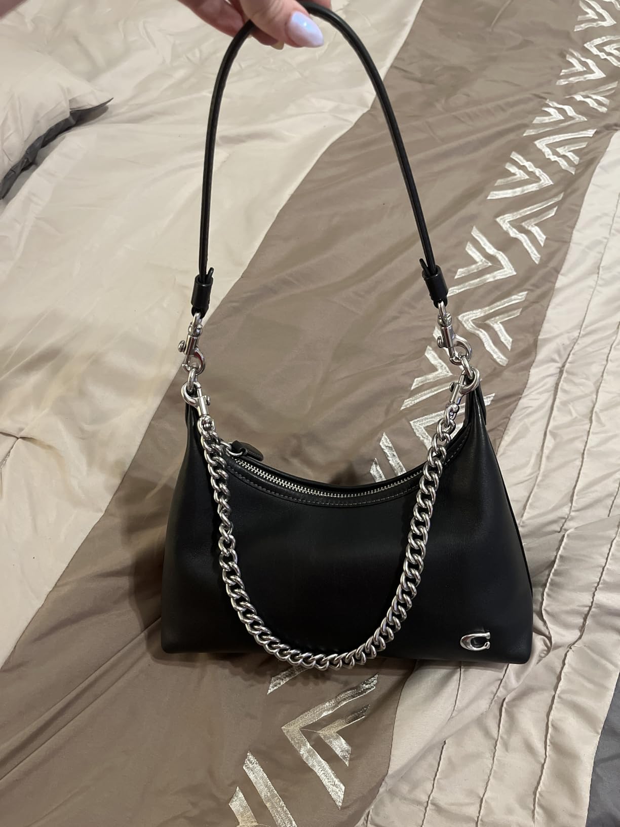 COACH Women's Glovetanned Leather Juliet Shoulder Bag, Black, One Size customer photo 2