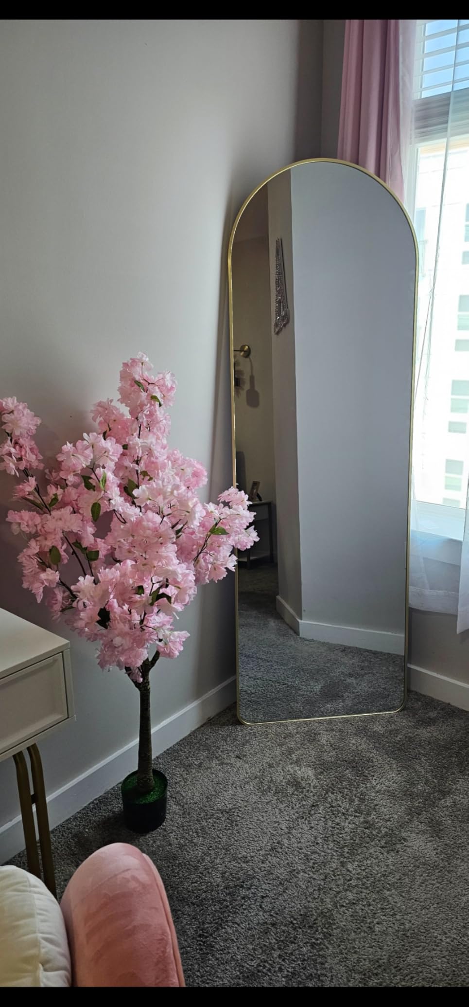 6Ft Tall Cherry Blossom Artificial Tree, Fake Tree Faux Silk Plant with Plastic Nursery Pot, Artificial Plants for Home Office Indoor Decor(Pink) customer photo 1