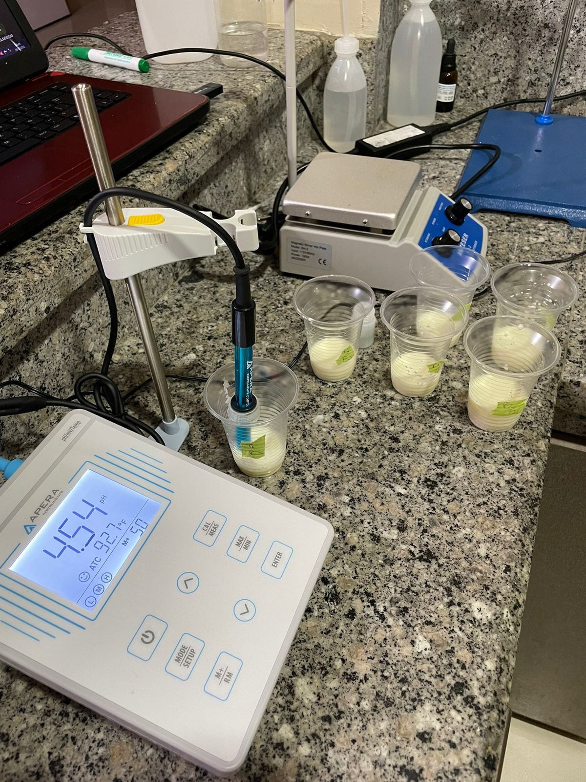 PH700-BC Benchtop Lab pH Meter for Biotechnology and Pharmaceutical Samples, Liquid Food, Protein-containing Liquids, Compatible with TRIS Buffers customer photo 2