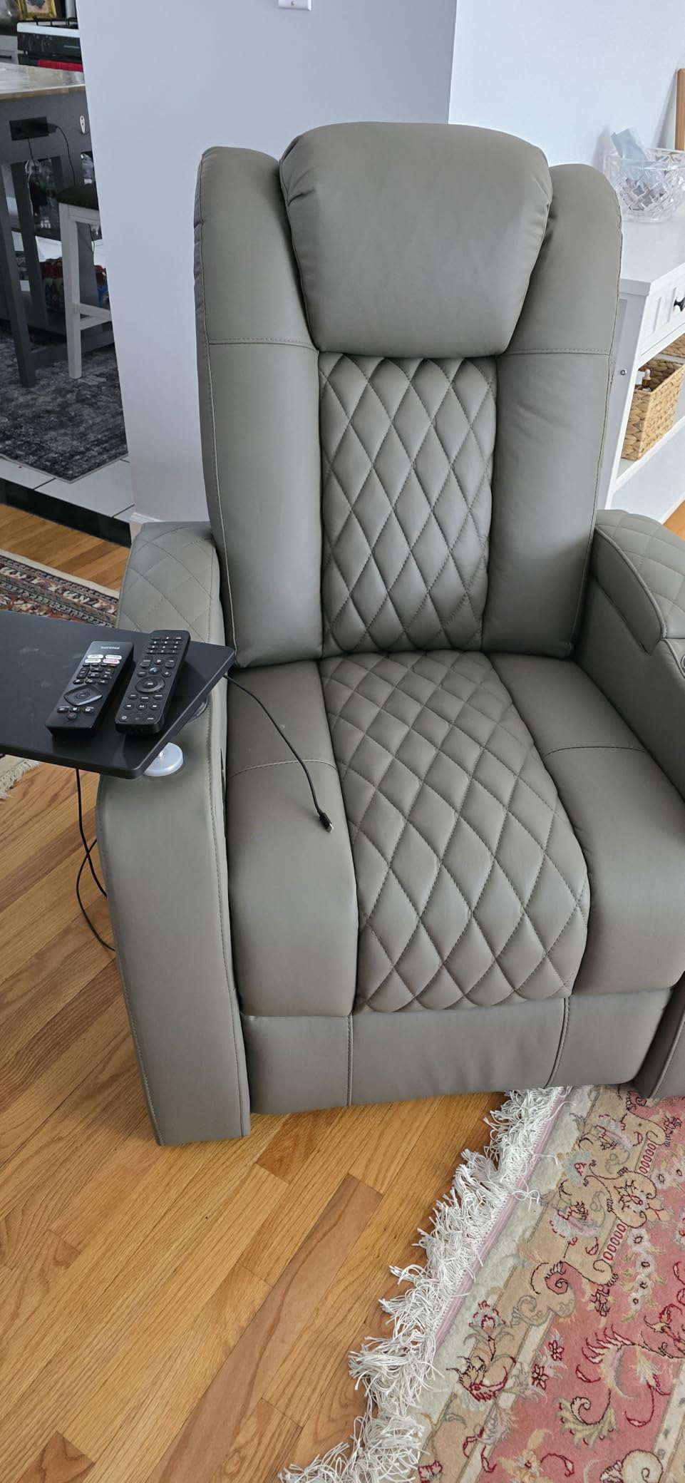 comfiroom Top Grain Leather Home Theater Seating Seats, Classic Series Dual Power Movie Gaming Sofa Movie Theater Chairs Recliner Sofa with Type-C USB Charger Cup Holders (Black, Row of 2) customer photo 6