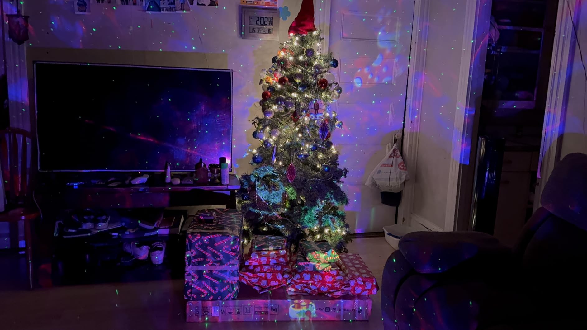 3 in 1 Christmas Projector Outdoor with Firefly & Ocean Wave Light, 160 HD Patterns Christmas Decor, 3D Dynamic Christmas Holiday Snowflake Projector Waterproof w/Timer for Outdoor Indoor Light Show customer photo 1