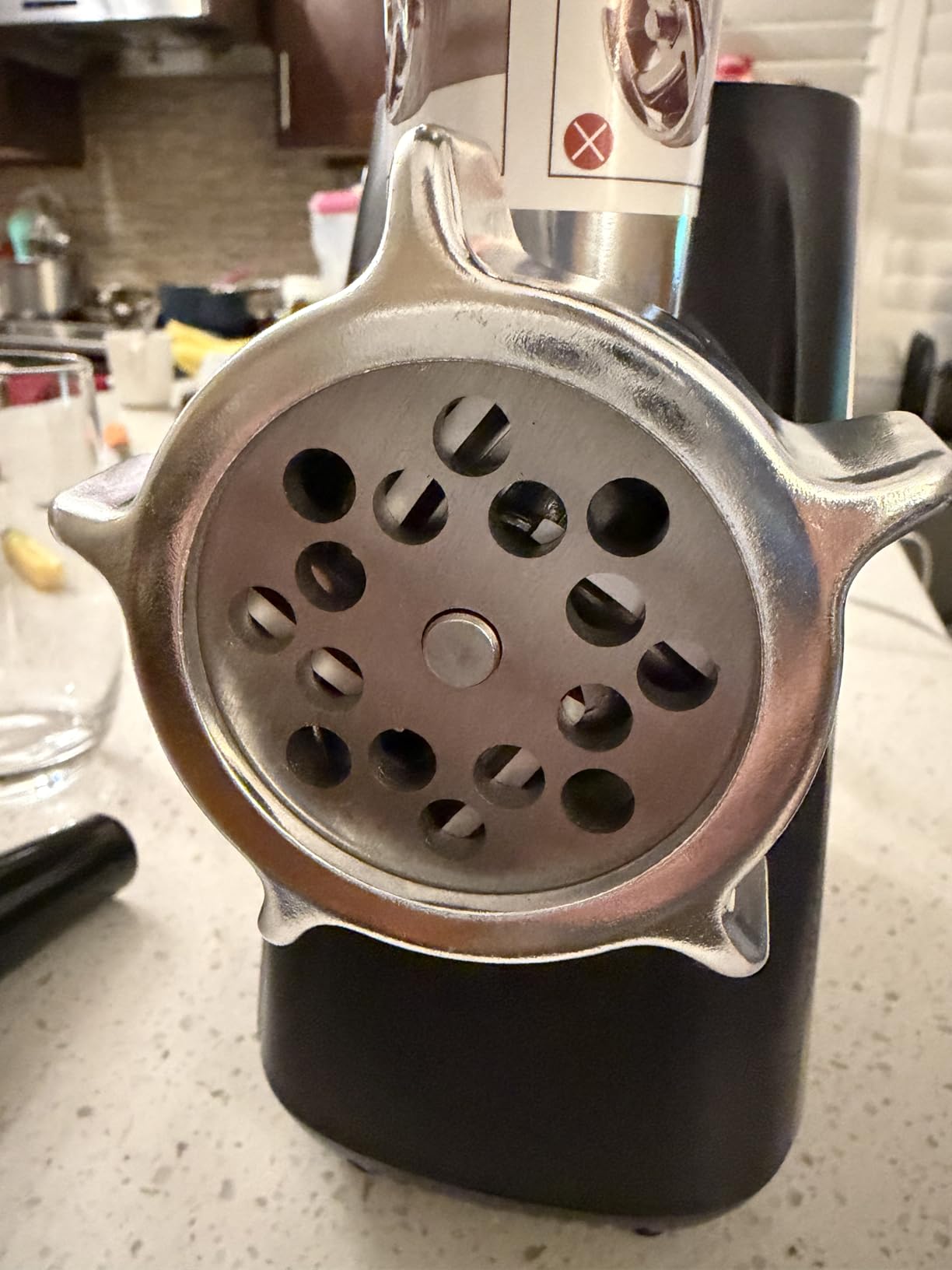 AAOBOSI Meat Grinder, 4-In-1 Meat Grinder Electric [2800W Max] with 3 Slice, Shred Blades, 2 Blades, 3 Plates, Sausage Stuffer, Kubbe Kit, for Home Kitchen Use, Stainless Steel customer photo 2