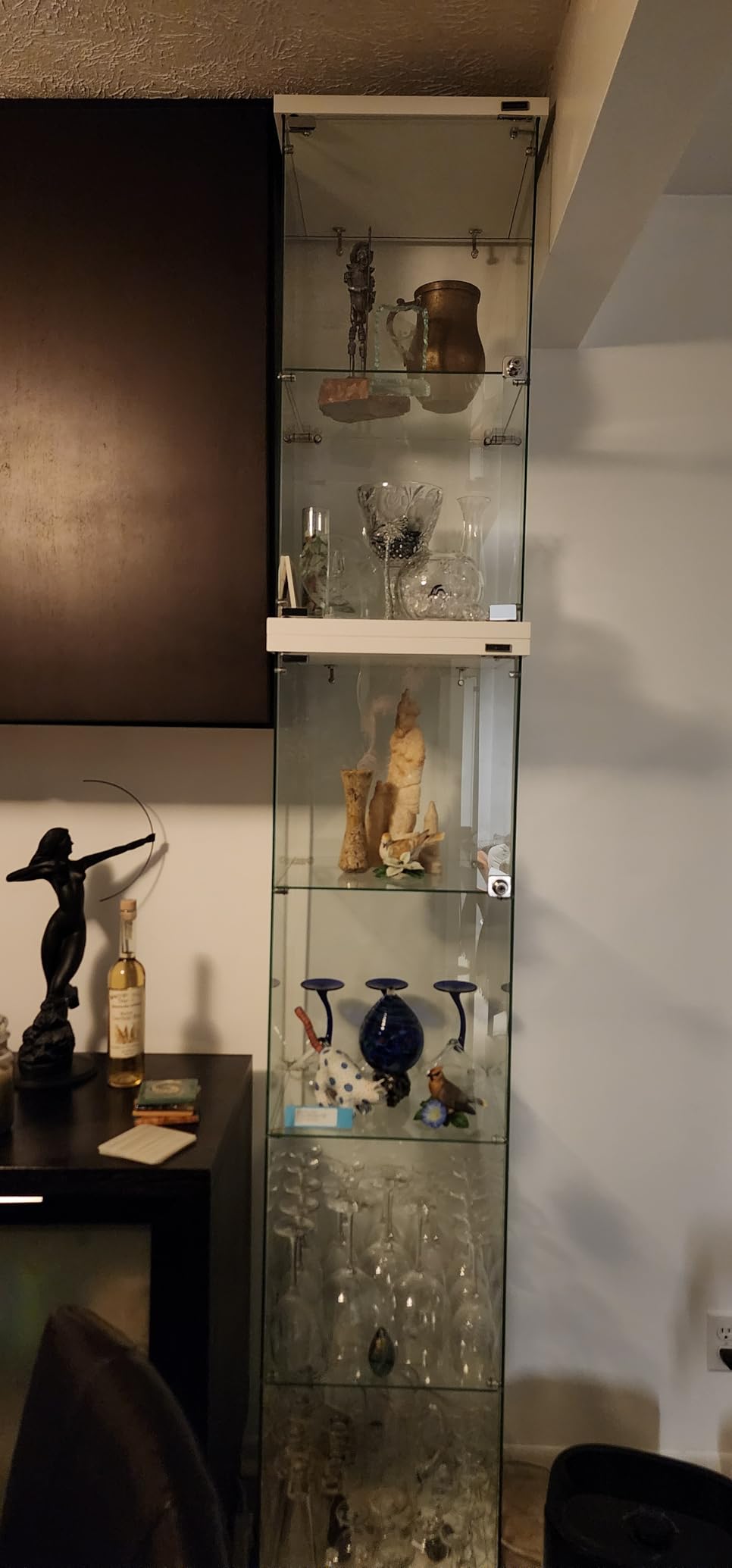 VIVOHOME 2 Layers 15.7''W x 15.7''D x 31.9''H Glass Display Cabinet Showcase Countertop with Lock, Tempered Glass 25mm MDF Base customer photo 1