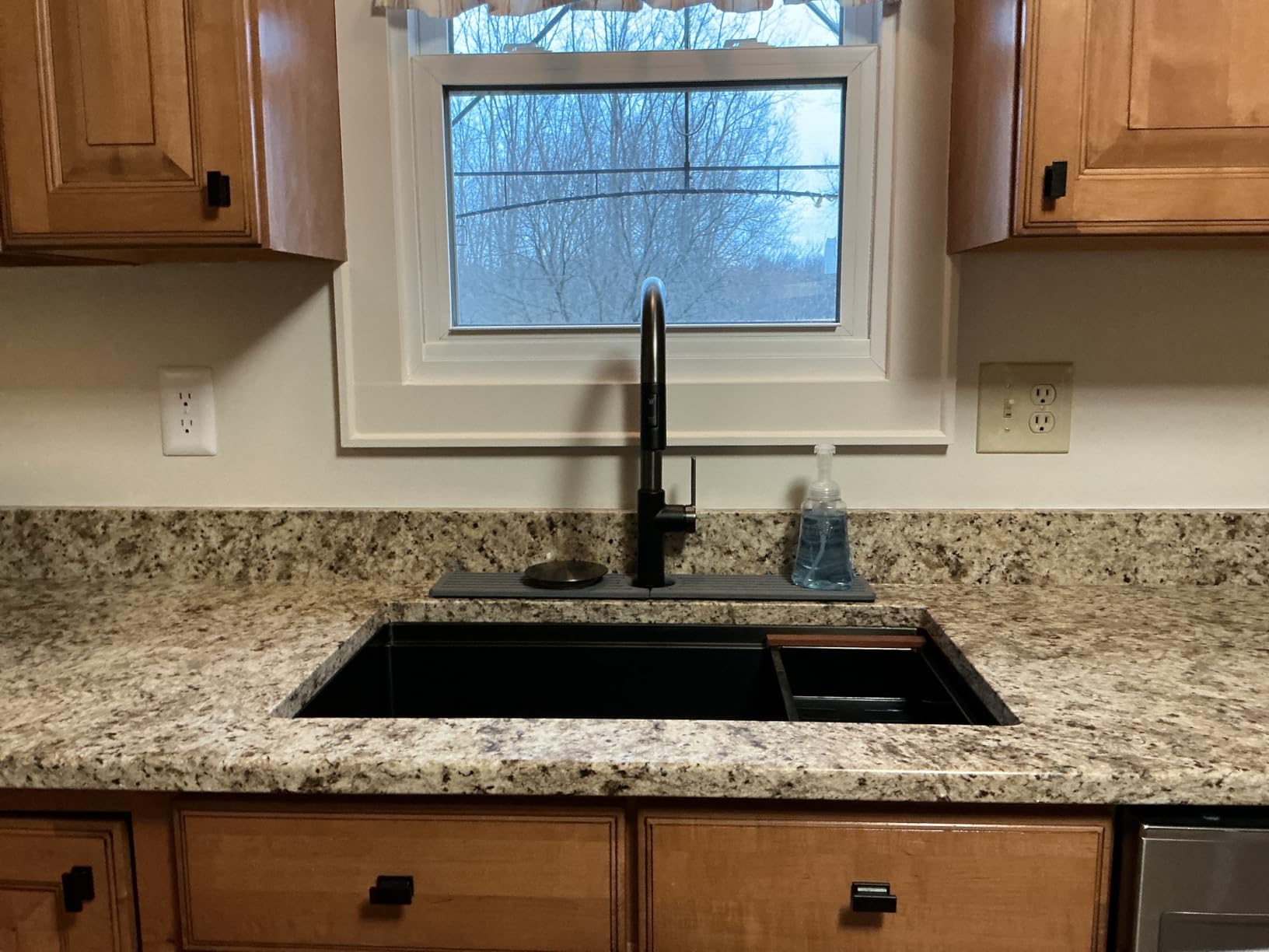 Black Bar Sink Undermount, Small Bar and Prep Sinks, 16 Gauge Stainless Steel Bar Sink with Workstation for Wet Bar Area, Special Offset Drain Design (16 X 18 Inch) customer photo 1