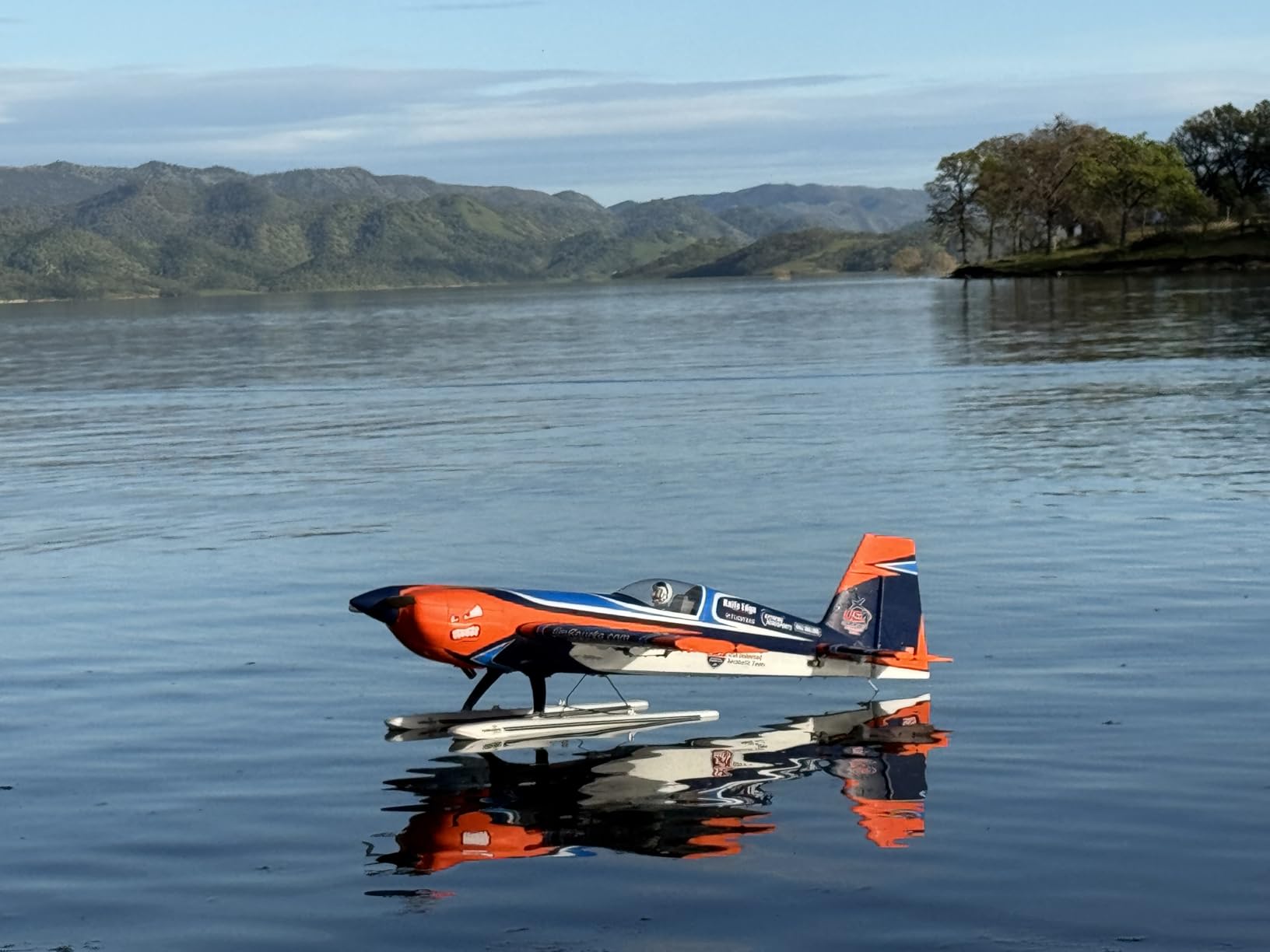 E-flite Extra 330 SC 3D 1.3m BNF Basic with Safe customer photo 2