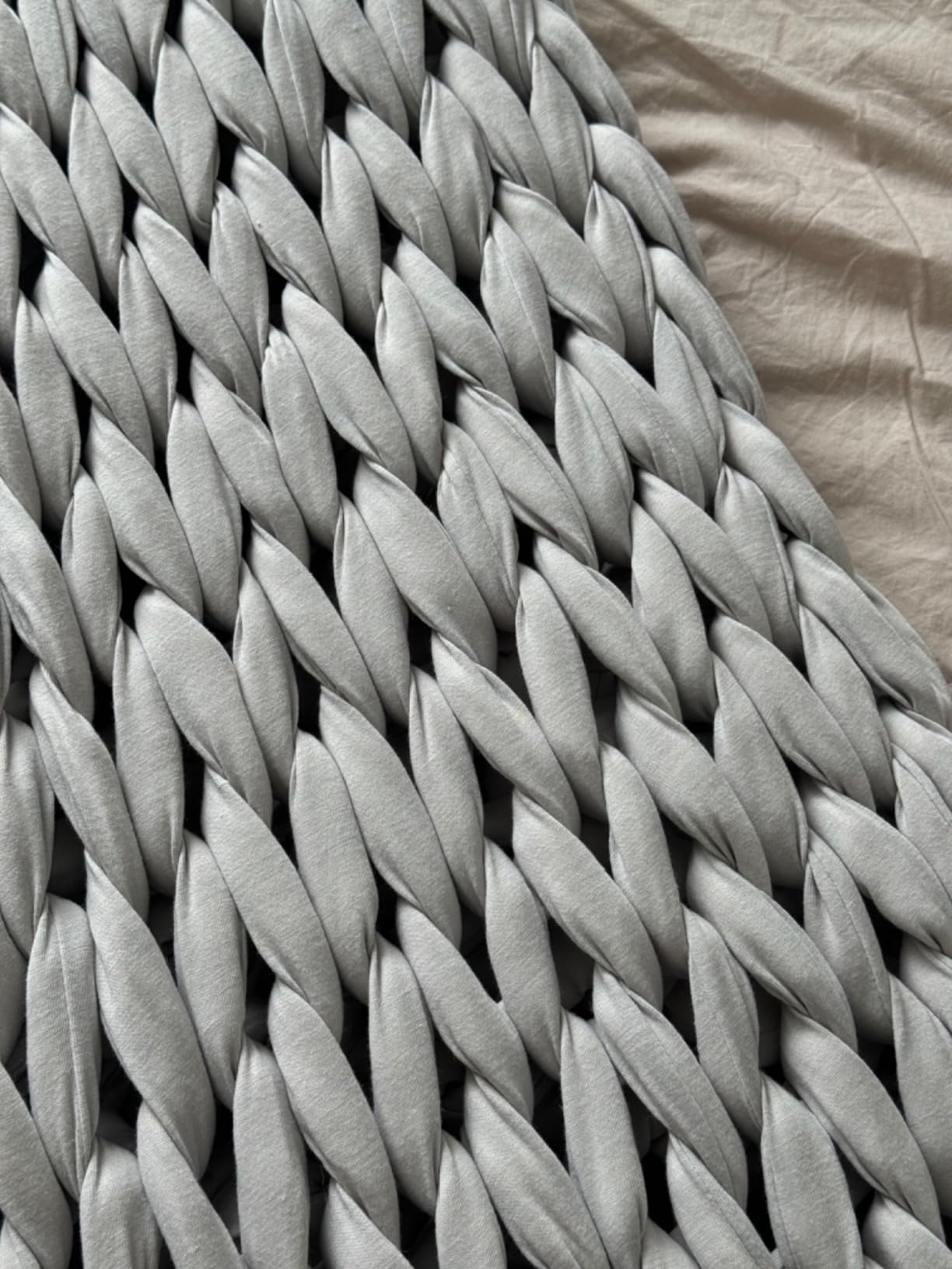 Weighted Hugger Blanket 20 lbs Queen Size (60