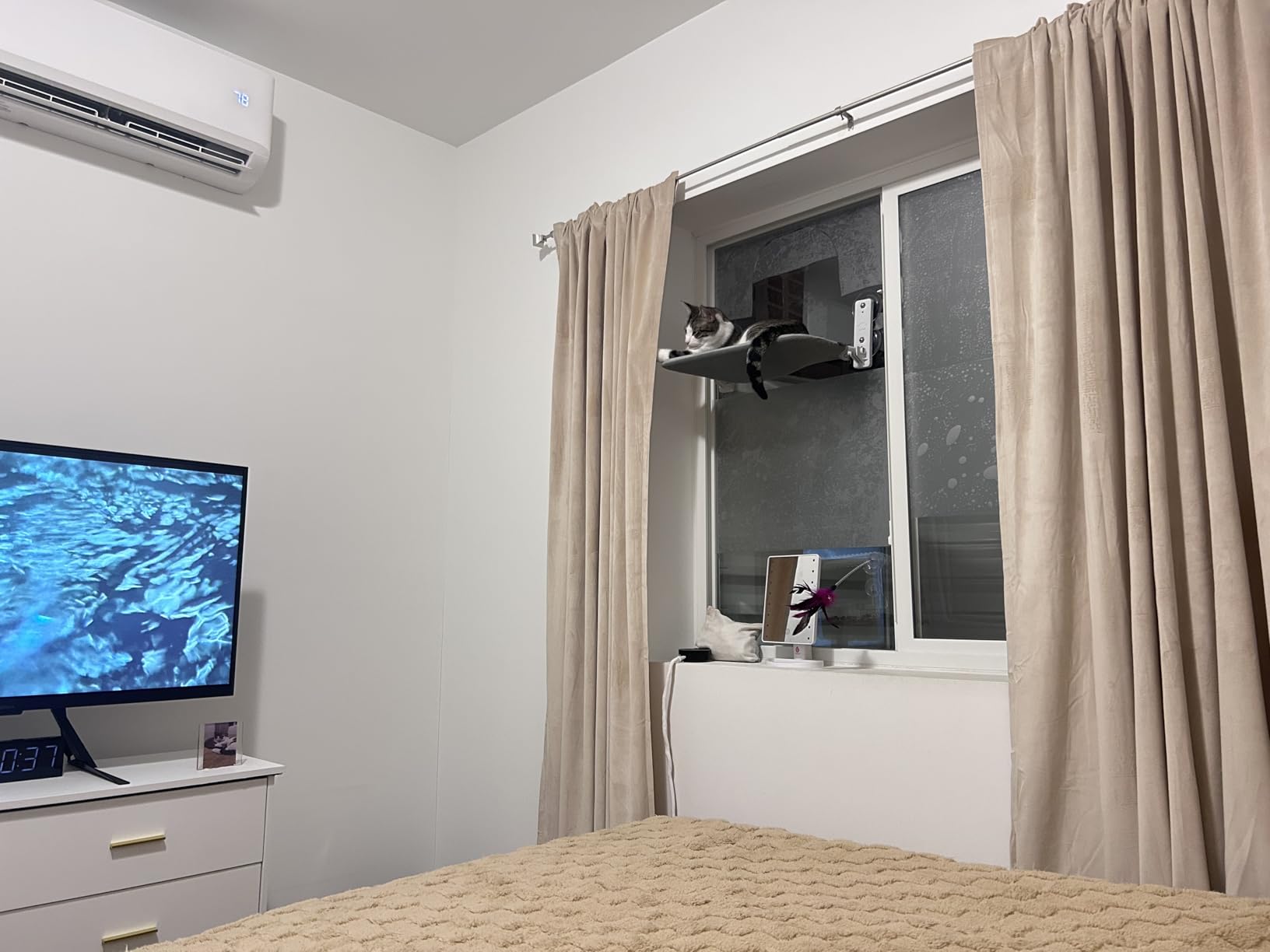 Topfinel Beige Velvet Curtains 84 Inches Long for Bedroom Living Room Neutural Elegant Soft Velvet Modern Boho Blackout Thermal Back Tab Curtain Drapes Home Decor Set of 2, 84 inch Length customer photo 1