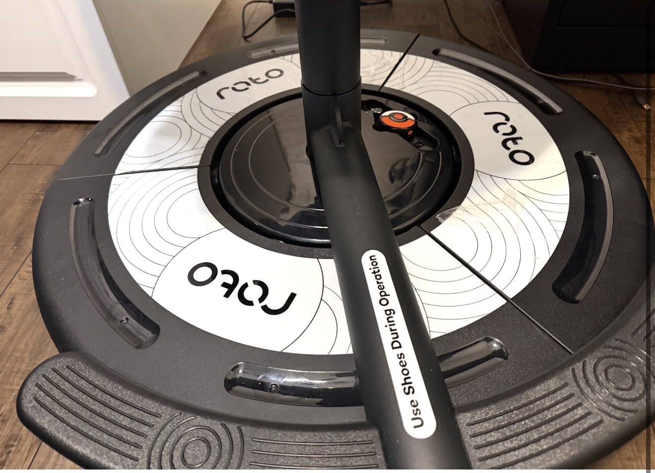 Roto VR Motion Gaming Chair for Meta Quest, Oculus, PC VR - Immersive 360° Experience with Head Tracking & Full-Body Haptics customer photo 2