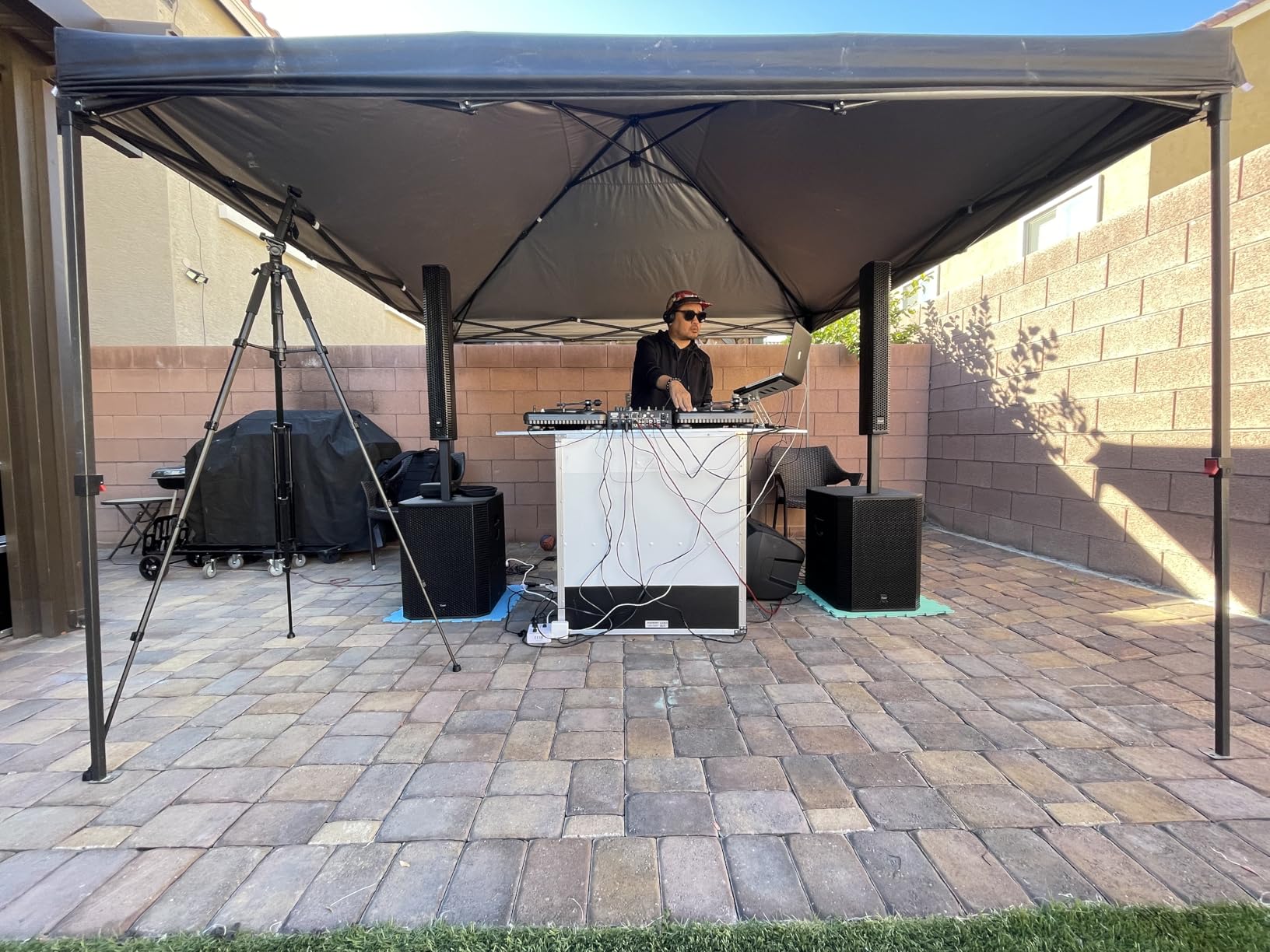 (Expected Launch: Mid-May) EXOTON S-1503 Line Array Column DJ System with 15