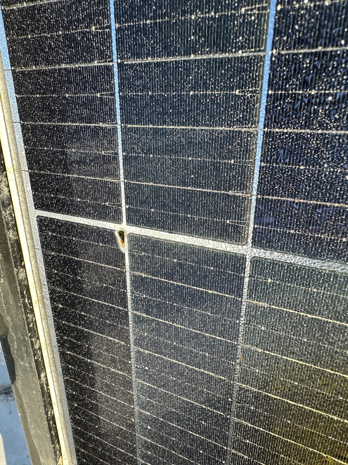 1200 Watt Solar Panels Bifacial 200 Watt Solar Panel 6 Pack 18BB Monocrystalline A+ Cell High-Efficiency Module PV Power Charger Homes Camping RV Battery Boat Caravan Other Off-Grid Applications customer photo 2