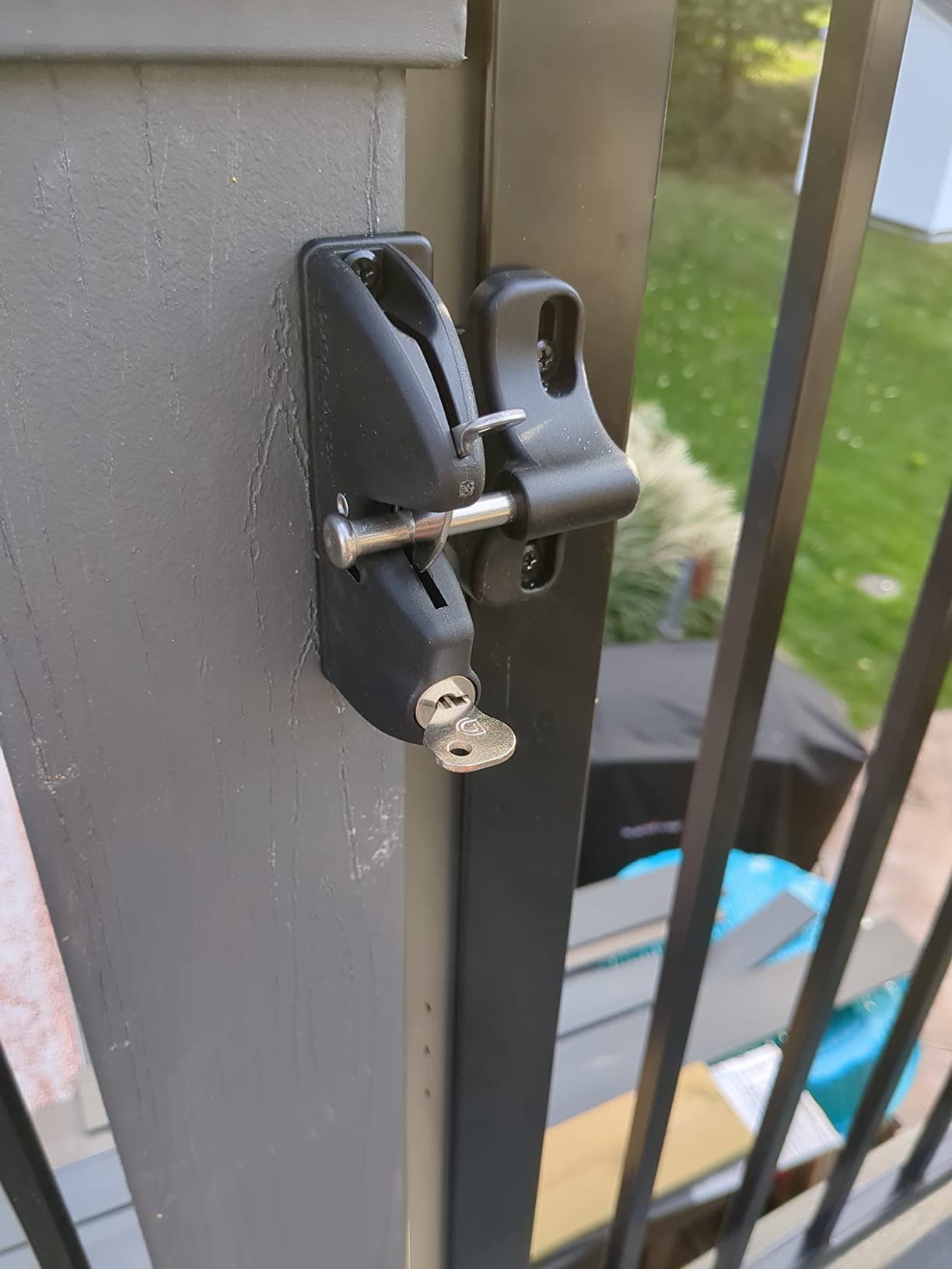 D&D Technologies LL3AL LokkLatch Gate Latch, Key Lockable and Operates On Only One Side of The Gate, for Square Frame Post Metal, Wood, Vinyl Fence Gates, Black customer photo 1