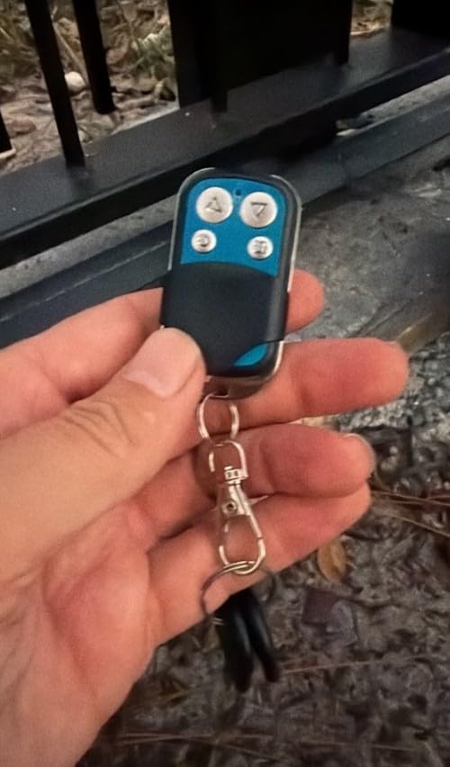 Blütezeit 1400lb Sliding Gate Opener, Solar Power | WiFi Control | Built-in Battery Backup, Rack Driven Automatic Slide Gate Motor with Remote Complete Kits (20W Solar Panel & Racks Incl.) customer photo 2