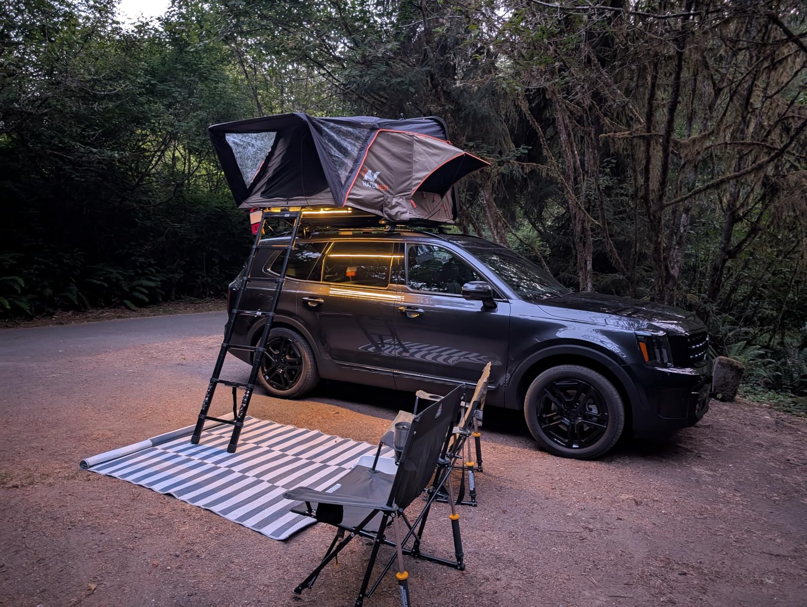 Naturnest Sirius 1 Hardshell Rooftop Tent, Clamshell Pop Up Car Roof Tent for 2-3 Person Camping, Waterproof UV-Resistant 4 Season Overland Tent for SUV, Truck, Jeep, Van, Trailer customer photo 1