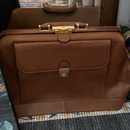Time Resistance Leather Doctor Bag - Top Handle Bag - Medical Briefcase - Gladstone Handbag customer photo 1