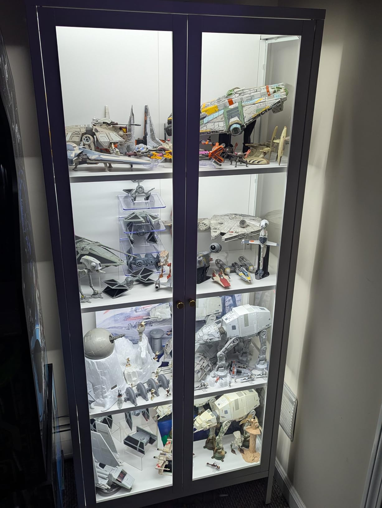 Display Cabinet with Glass Doors, Glass Display Cabinet with 3 Color LED Lights, Curio Display Cabinet with 3 Shelves for Living Room & Plant, Display Shelf, Assembly Required, White customer photo 2