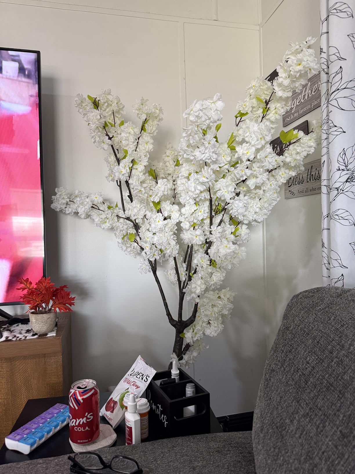 Faux Pink Cherry Blossom Tree 8ft(94in) Tall Artificial Plant Indoor Decor Handmade Natural Sakura Tree for Wedding Realistic Cherry Plant in Pot for Home Living Room,Office,Outdoor Decor customer photo 1