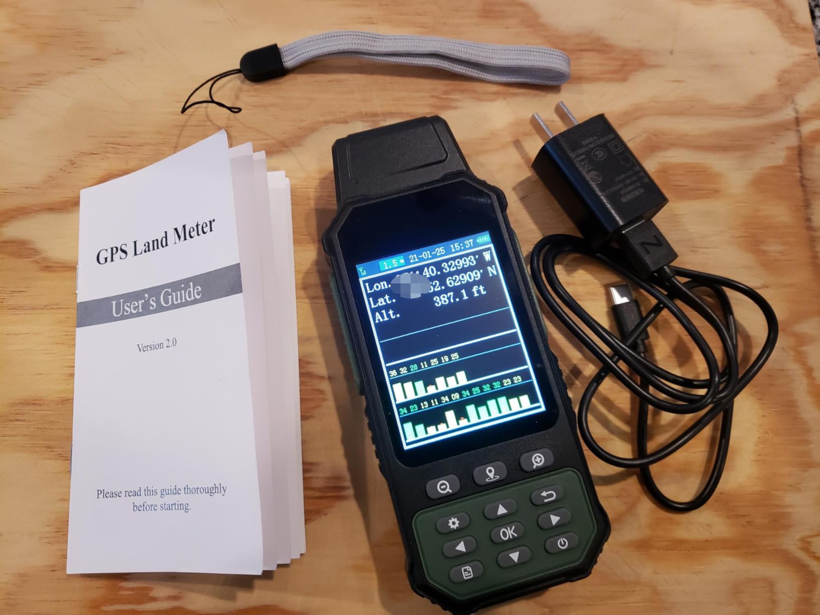 ZL190 Handheld GPS for Surveying, High Precision GPS Surveying Equipment for Mountainous Land Slope and Flat Field Outdoor Use customer photo 2