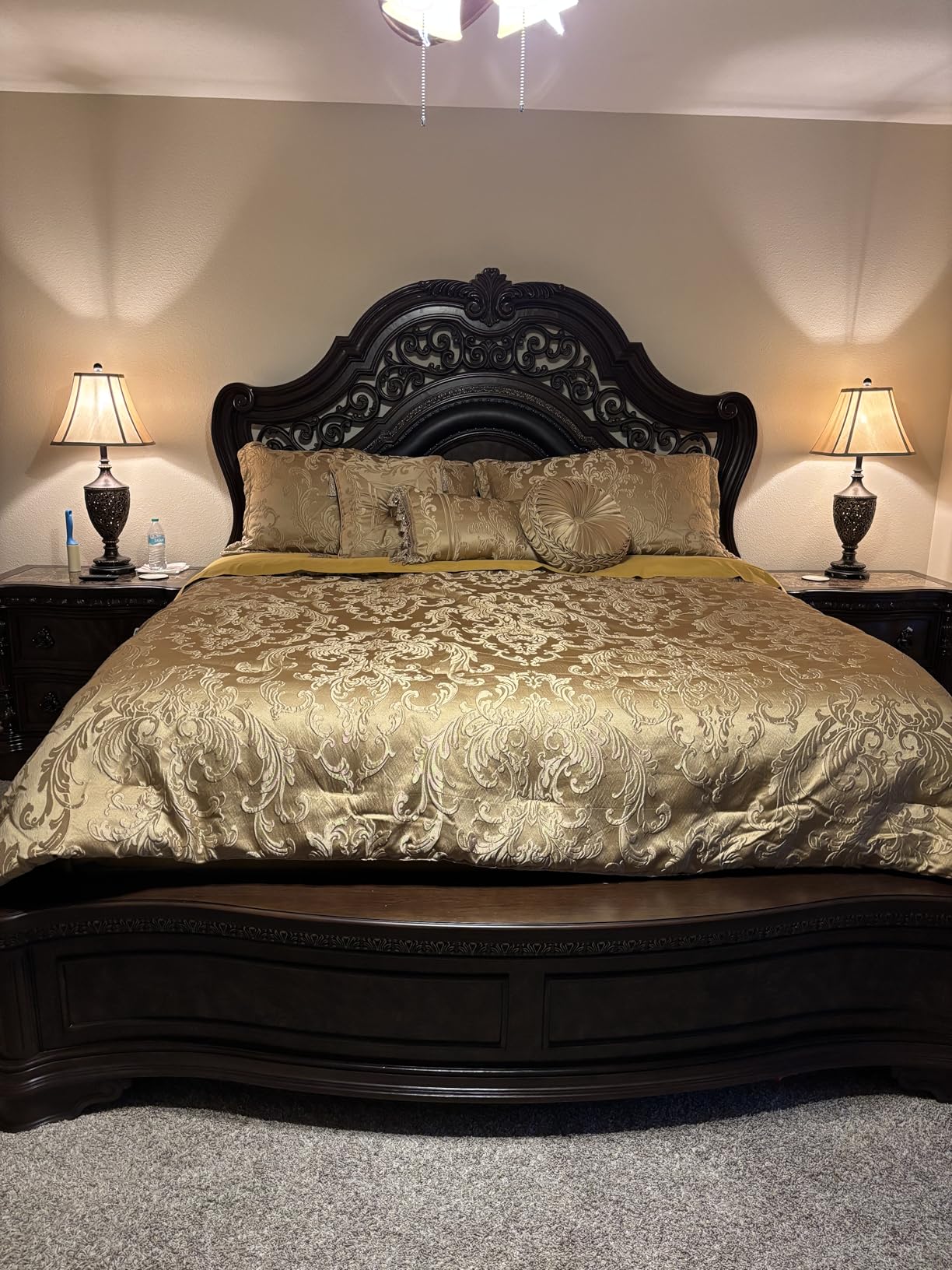 J Queen New York Monaco Luxury Bedding | Royal Monochromatic Metallic Gold | Puff Jacquard-Woven Acanthus Damask and Scrollwork | 4-Pc Bed Set Includes Oversized California King Comforter, Bedskirt, and 2 King Shams customer photo 1