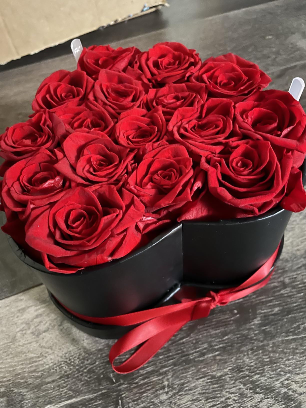 27 Preserved Roses in Heart-Shaped Box, Flowers for Delivery Prime Last up 2 Years, Real Forever Flowers for Wife, Girlfriend, Mother, Eternal Roses for Anniversary - Red customer photo 1