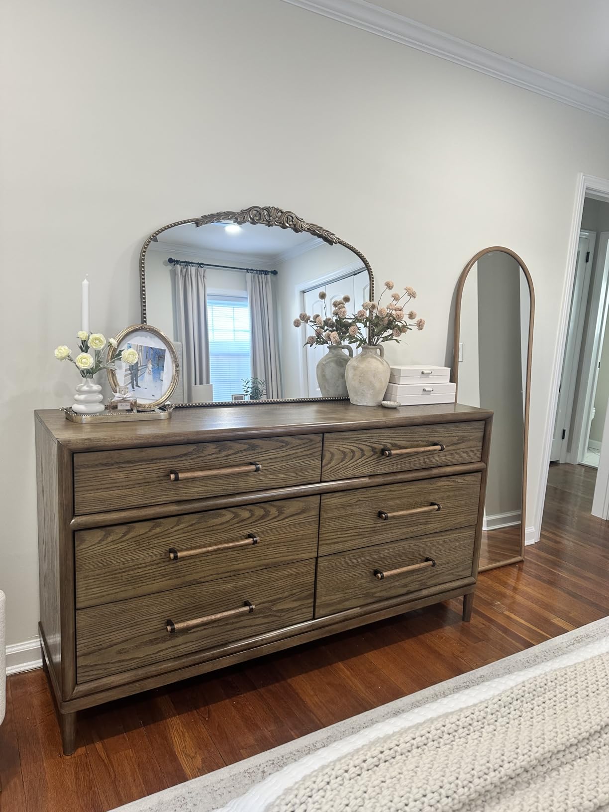 Besdomus Gold Large Arched Mirror: 40