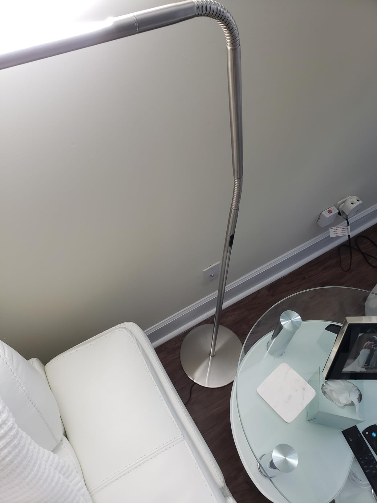 Daylight Slimline 4 LED Floor Lamp in Brushed Steel - 6,000K, 3,200 Lux, 4 Brightness Levels, USB-C Charging Port, Anti-Glare Diffuser, Flexible Design, Art & Craft, Sewing, Nail Salon customer photo 2