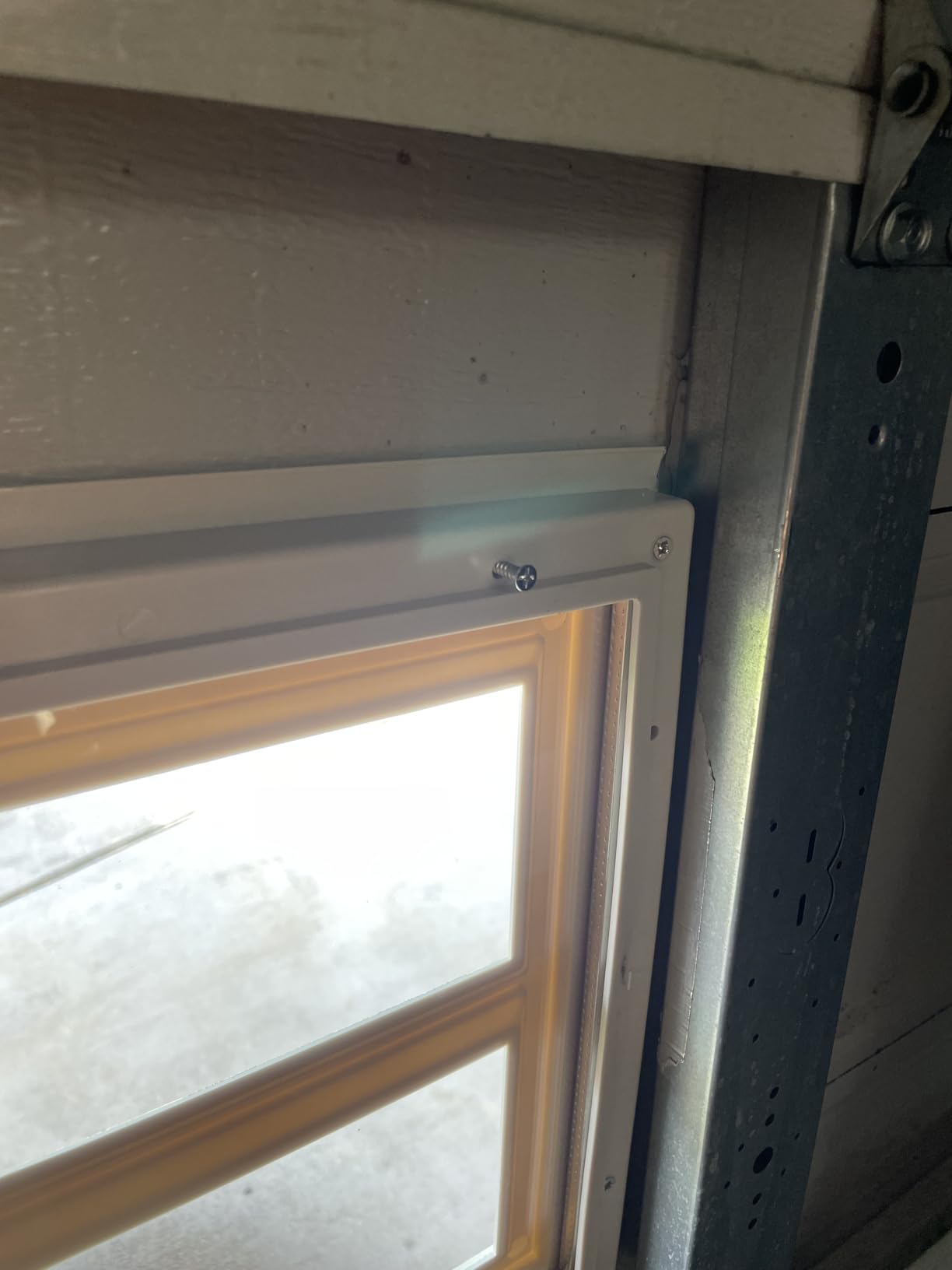 NeatiEase 4 Pcs Garage Door Windows, Replacement Vinyl Windows Inserts Kit with UV Resistant Resin Glass for Exterior Garage Doors (Clear Design) customer photo 2