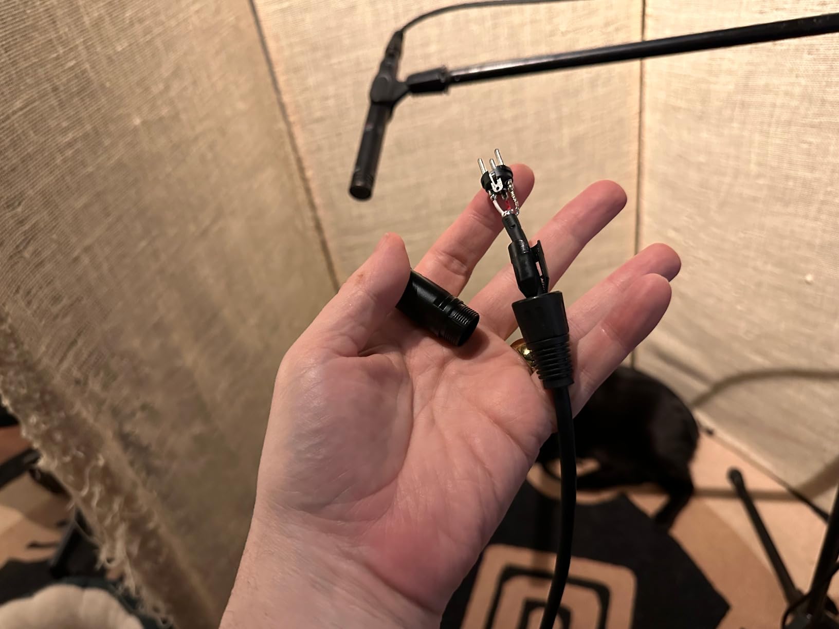 U'King 150W Beam Moving Head Lights 18-Facet Prism Strobe/Beam/Spotlight/Wash Stage Lighting 8 Gobos and 8 Colors Spotlight with DMX for Wedding,Parties,Bar,Live Show customer photo 1