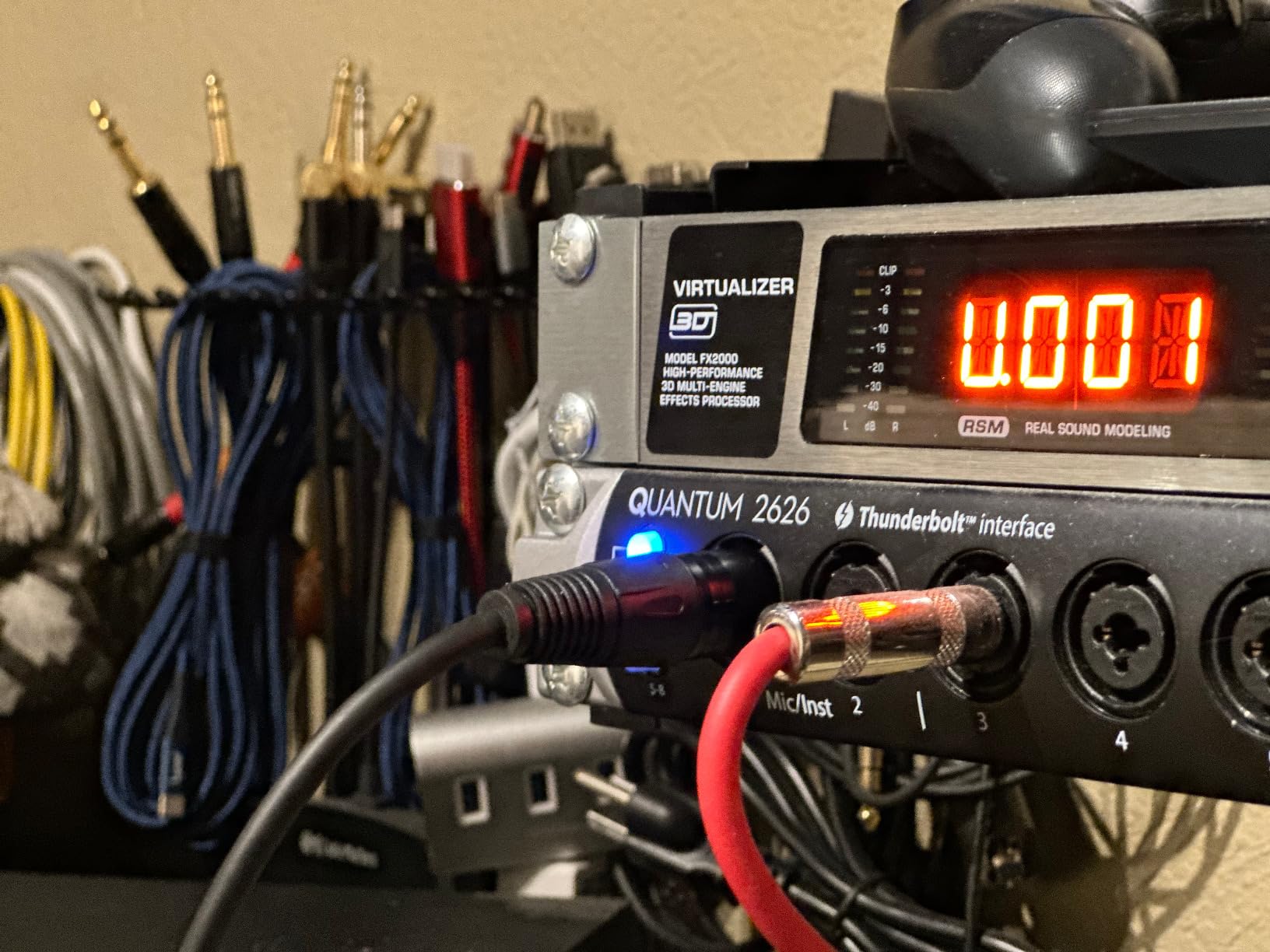 U'King 150W Beam Moving Head Lights 18-Facet Prism Strobe/Beam/Spotlight/Wash Stage Lighting 8 Gobos and 8 Colors Spotlight with DMX for Wedding,Parties,Bar,Live Show customer photo 2