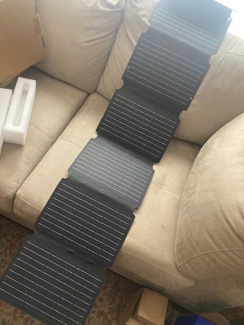 400W Portable Solar Panel, Camping Essentials Foldable Solar Panels Charger with Adjustable Kickstand IP65 Waterproof for Power Station Outdoor RV Camer Off Grid Hiking Emergency Power Backup customer photo 1