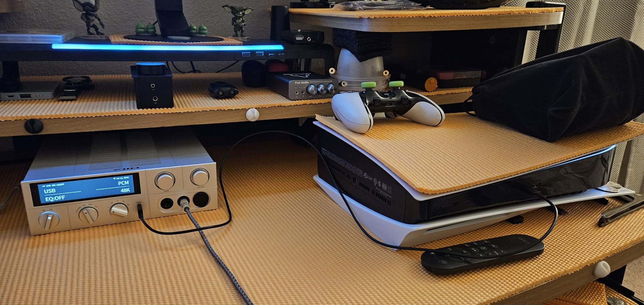 FiiO K17 Desktop DAC&Headphone Amplifier AK4191+AK4499EX*2, 31-Band PEQ, MQA,Support DSD512 32Bit/768kHz with Remote Control (Black) customer photo 2