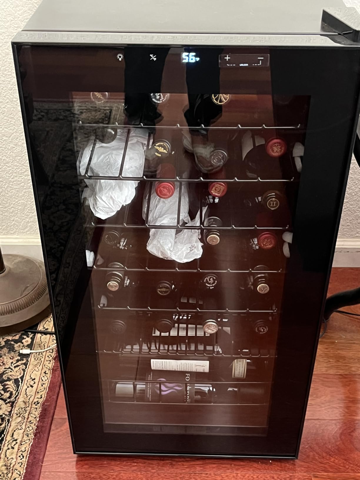 Yeego 20 Bottle Wine Fridge, Compressor Wine Cooler Refrigerator, 38-65℉ Freestanding Wine Cellar with Digital Temperature Control & Double-layer Glass Door & Soft LED for Home, Office, Bar customer photo 2