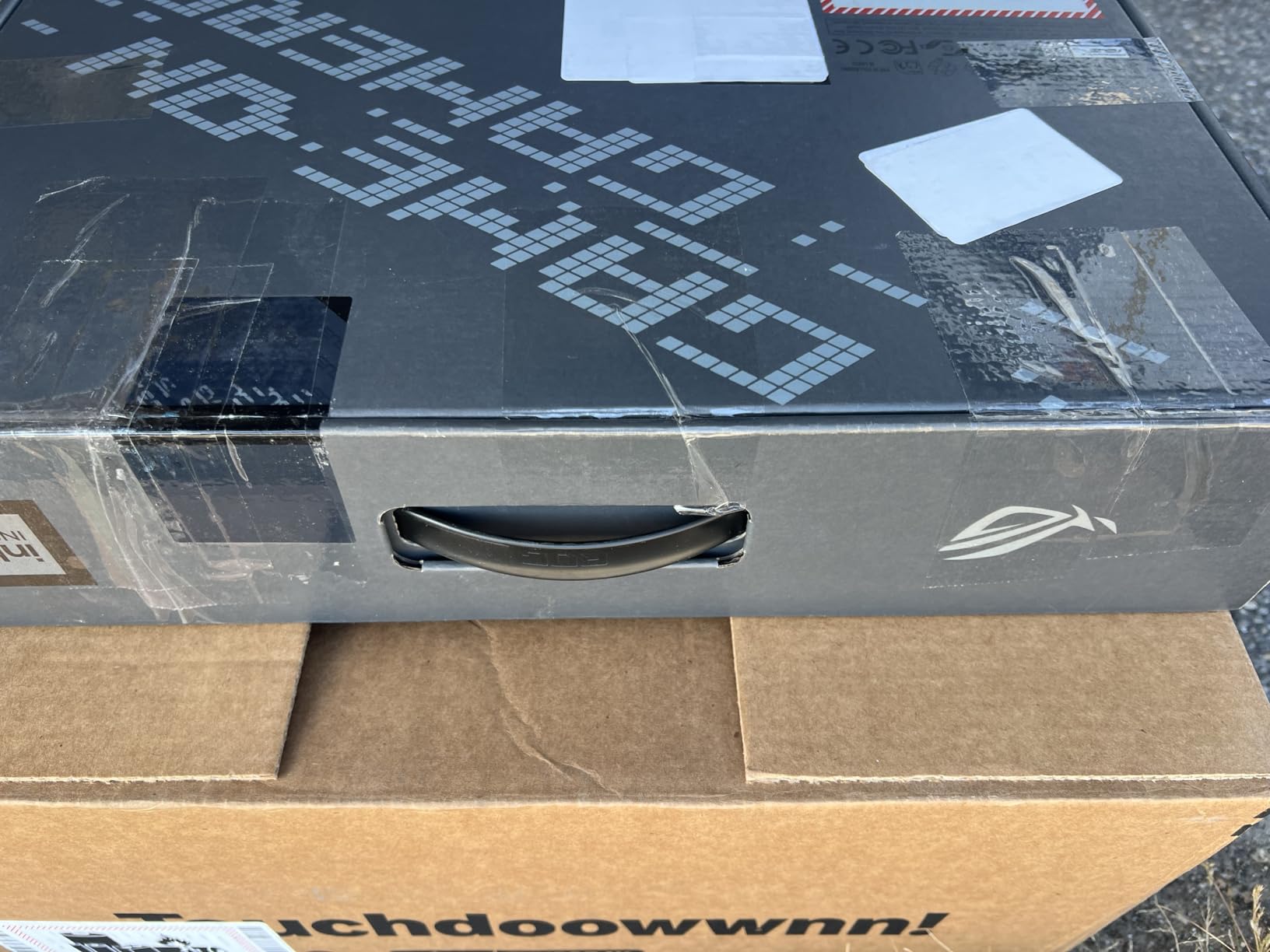ROG Strix Scar 18 (2025) Gaming Laptop, 18