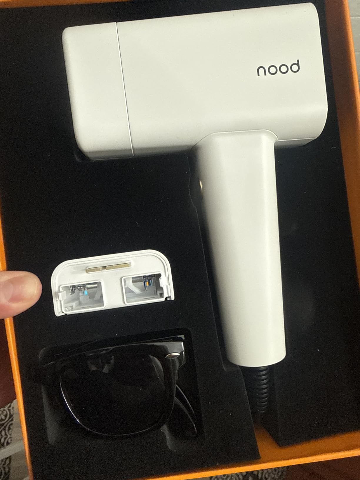 Nood NEW Flasher Pro - IPL Laser Hair Removal Device & Anti-Aging Red Light Therapy for Women & Men - Pain-free, Permanent, Visible Results After First Use & Works Everywhere Hair Grows - Gloss White customer photo 1