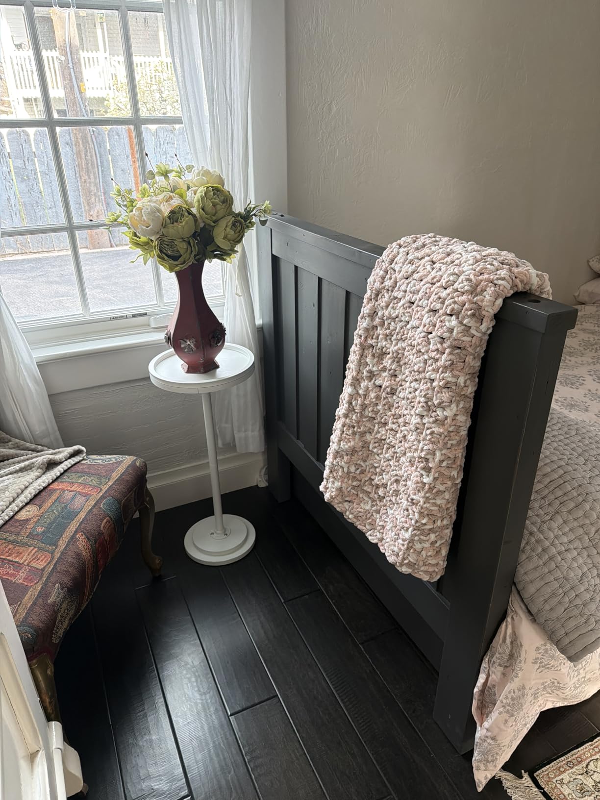 Mkono Peonies Artificial Flowers, 2 Packs 13 Stems Faux Peony Flowers Real Touch Fake Silk Bouquet for Arrangements Dining Table Centerpieces for Kitchen Bridal Wedding Party (2, New Green) customer photo 2