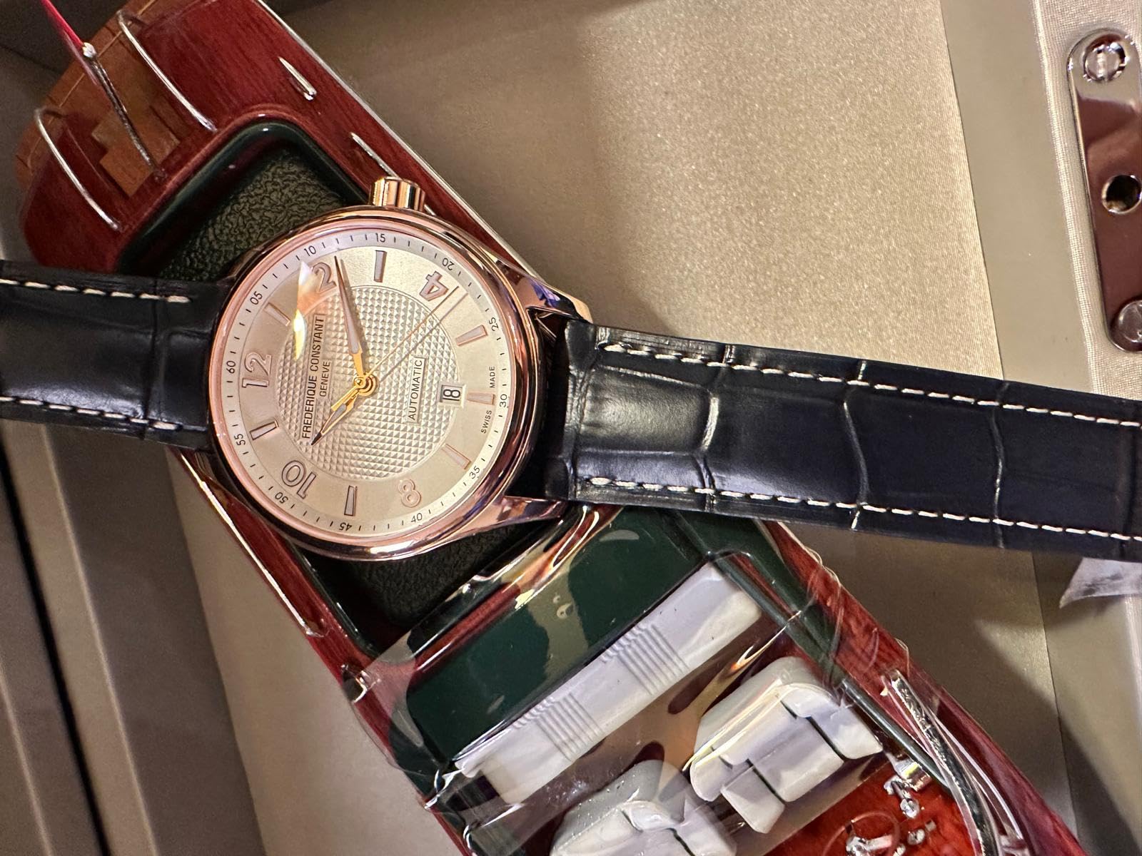 Mens Swiss Made Classic Runabout Automatic Swiss Rose Gold Stainless Steel Case Watch, Blue Leather Strap, Style: FC-303RMS5B4 customer photo 1