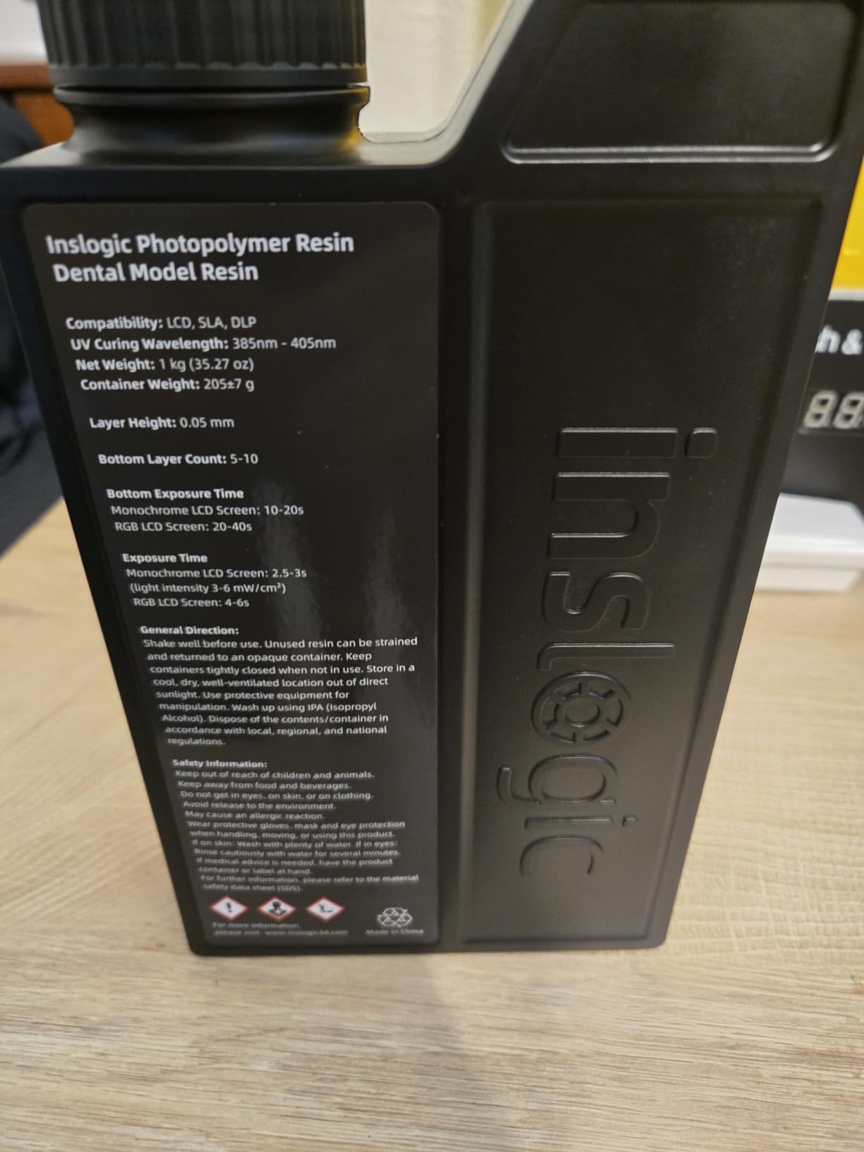 Inslogic Dental Model 3D Printer Resin, High Accuracy Resin for Restorative Models, Low Shrinkage, Low Odor, 405nm UV-Curing Resin for LCD, DLP, SLA 3D Printing (Gray, 1kg) customer photo 1