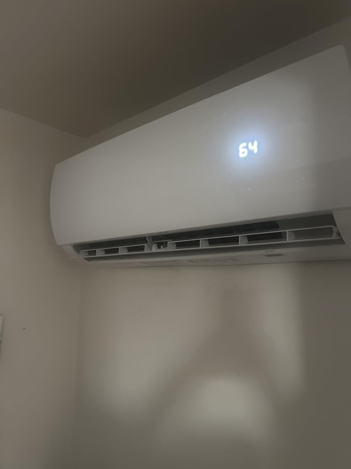 12000 BTU Mini Split AC/Heating System, 19 SEER2 208/230V Energy Efficient Ductless Inverter System, Cools Up to 750 Sq.Ft with Pre-Charged Condenser, Heat Pump & Installation Kits customer photo 1