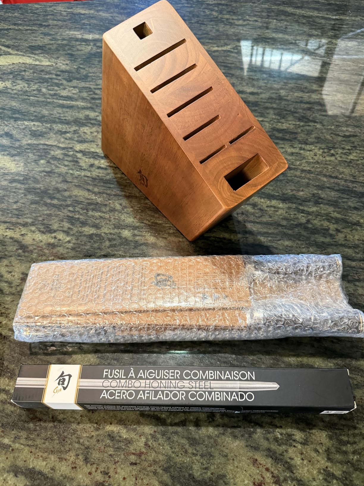 Shun Premier 6 Piece Block Set, Includes 8