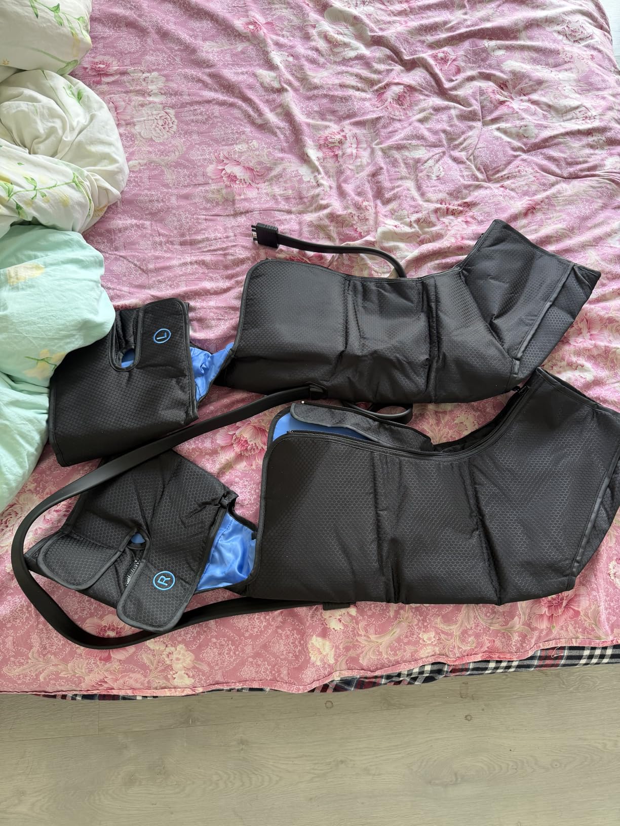 Leg Massager with Heat and Compression : Sequential Compression Boots with 6 Modes,9 Intensity and 3 Heat for Circulation and Pain Relief customer photo 1