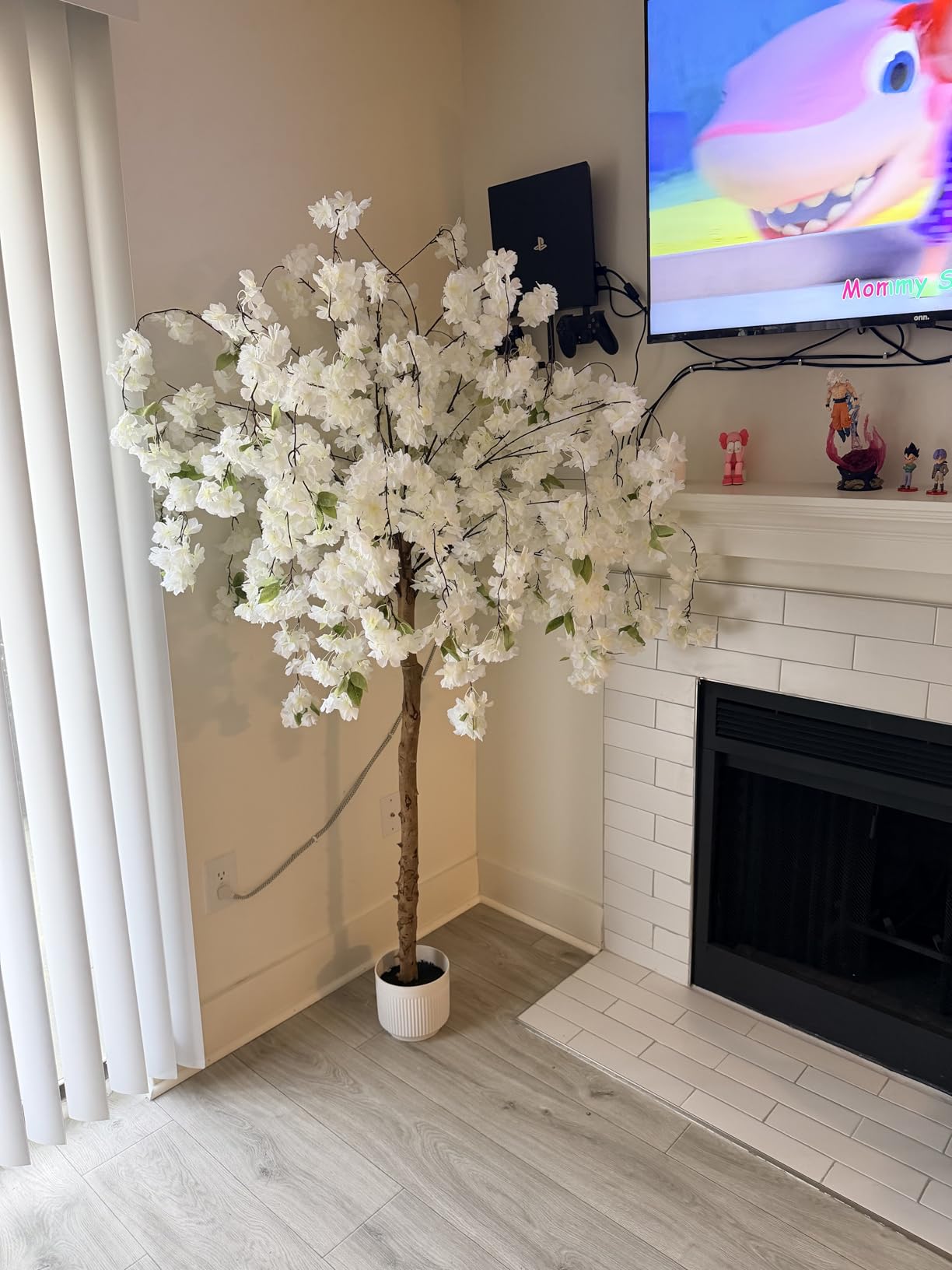Artificial Cherry Blossom Tree, 6FT Height with 100 LED Lights, Faux Silk Plant in Pot for Home, Office, Wedding, Garden, Party, and Hotel Decorations (White, 6FT) customer photo 1