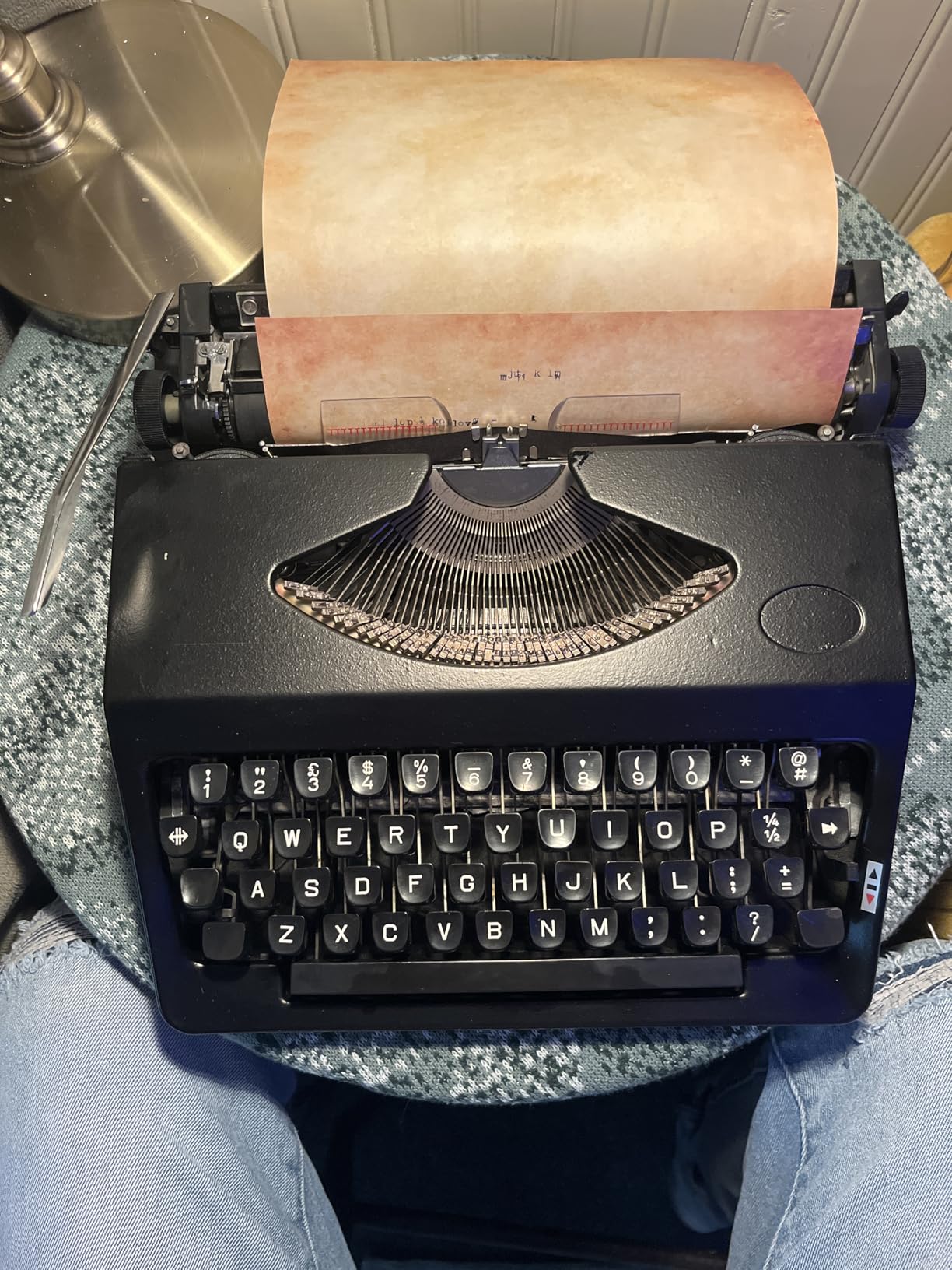 Vintage Manual Typewriter Machine, Classic Old Fashioned Typewriter for Typing Letters, Typewriter Decor for Home Office customer photo 1