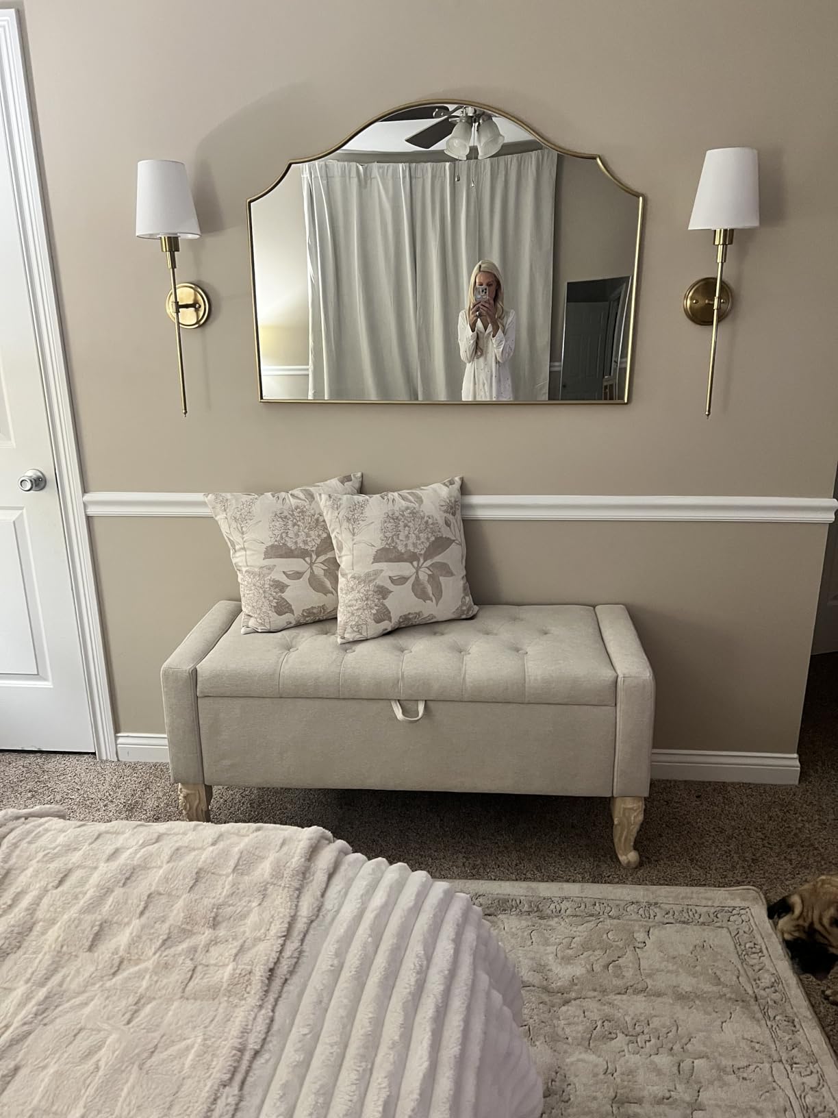 Besdomus Gold Scalloped Wall Mirror: 40