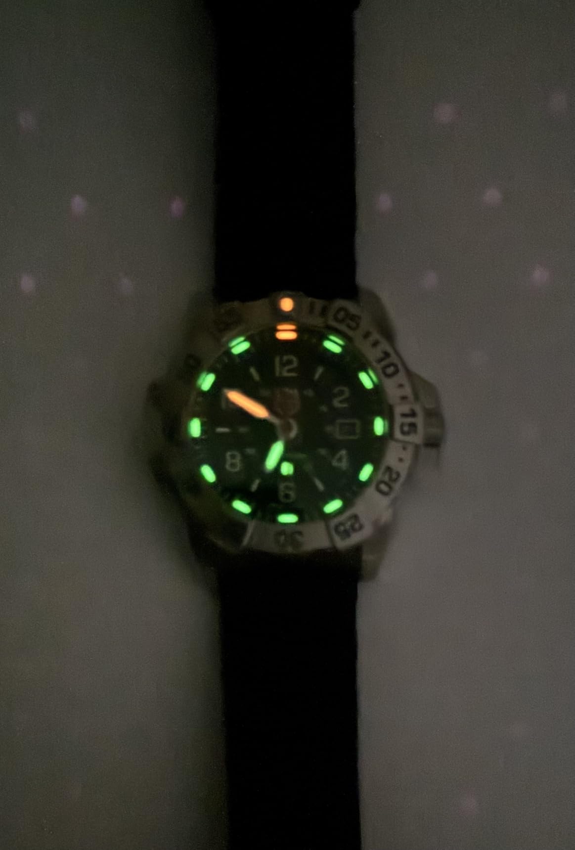 Navy Seal Steel - Mens Watch 43mm / 44mm / 45mm - Military Dive Watch - 200m Water Resistant - Sapphire Glass - Mens Watches - Made in Switzerland customer photo 1