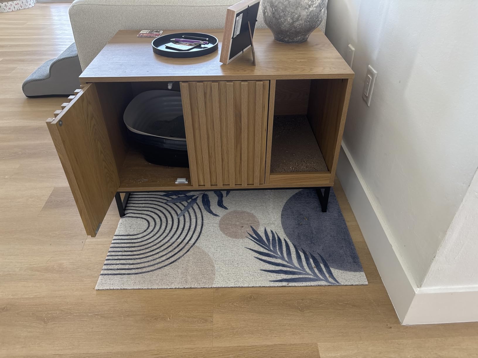 Cat Litter Box Enclosure, Modern Hidden Litter Box Furniture with Scratch Pad, Indoor Cat Washroom House End Table, Entryway Bench for Livingroom (Walnut) customer photo 1