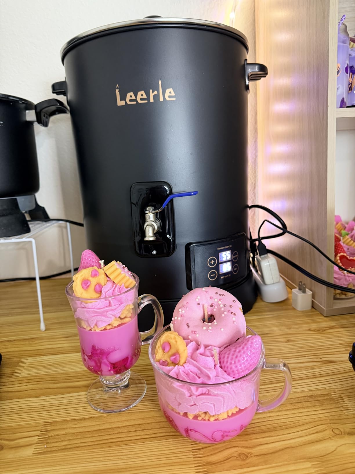 Leerie 30Lbs Digital Commercial Wax Melter for Candle Making - D15 Large Candle Wax Melting Pot with Accurate Temperature Control & Holds 30Lbs Melted Wax for Candle Making Business customer photo 2